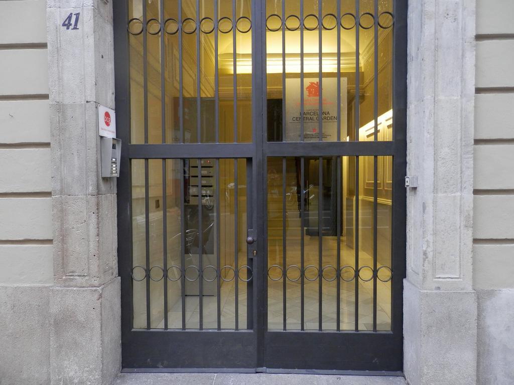 Barcelona Central Garden Hostal — Kuvat 2